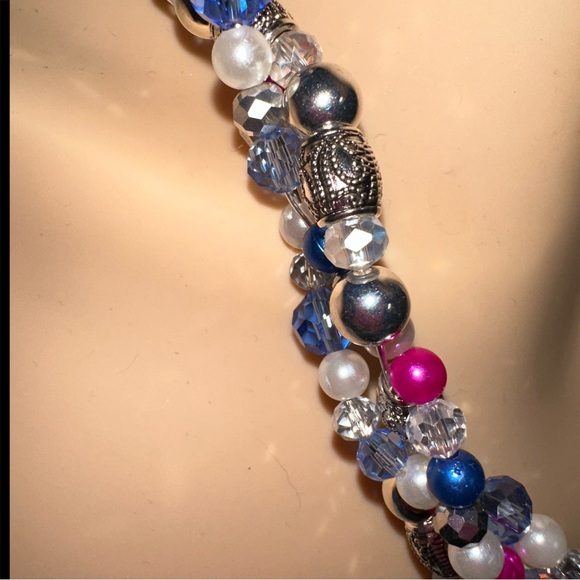 Cross Beaded Braided Necklace - Picture 3 of 6